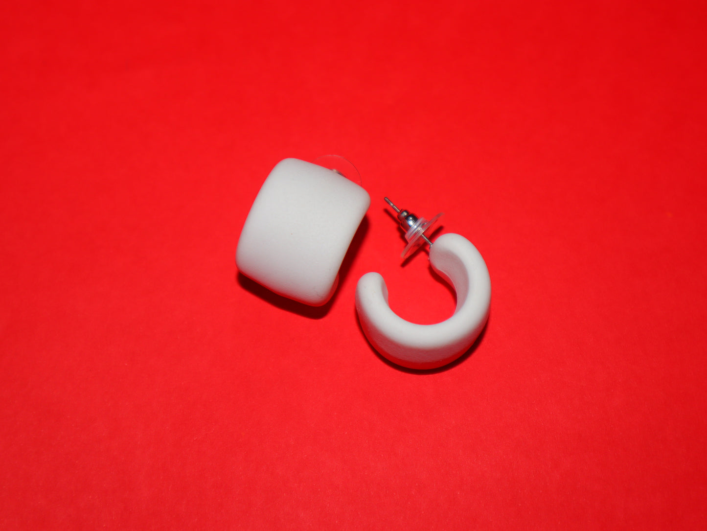 old Matte Hoop Stud Earrings – Lightweight Modern Statement Jewelry for Women
