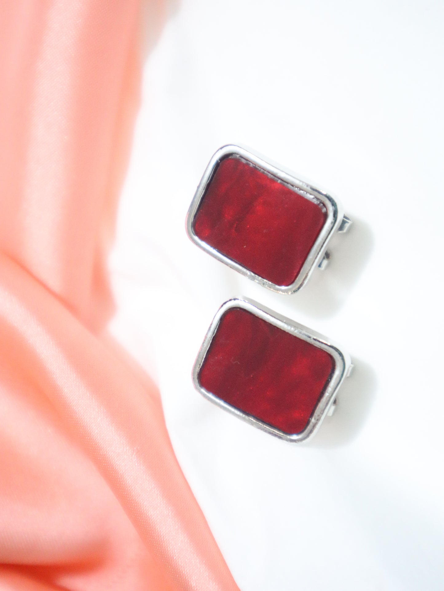 Red Rectangle Clip- Glossy Retro Silver&Golden